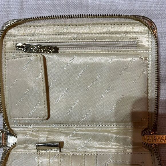 VERSACE PARFUMS Gold Wallet with Gold Chain - Picture 4 of 10